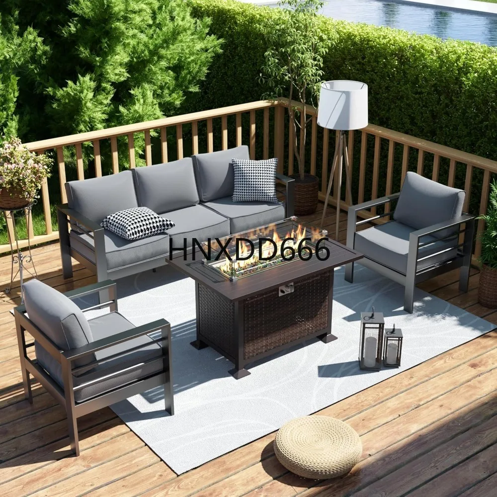 Outdoor Furniture With Fire Pit Table - Conjunto de Muebles de Patio con